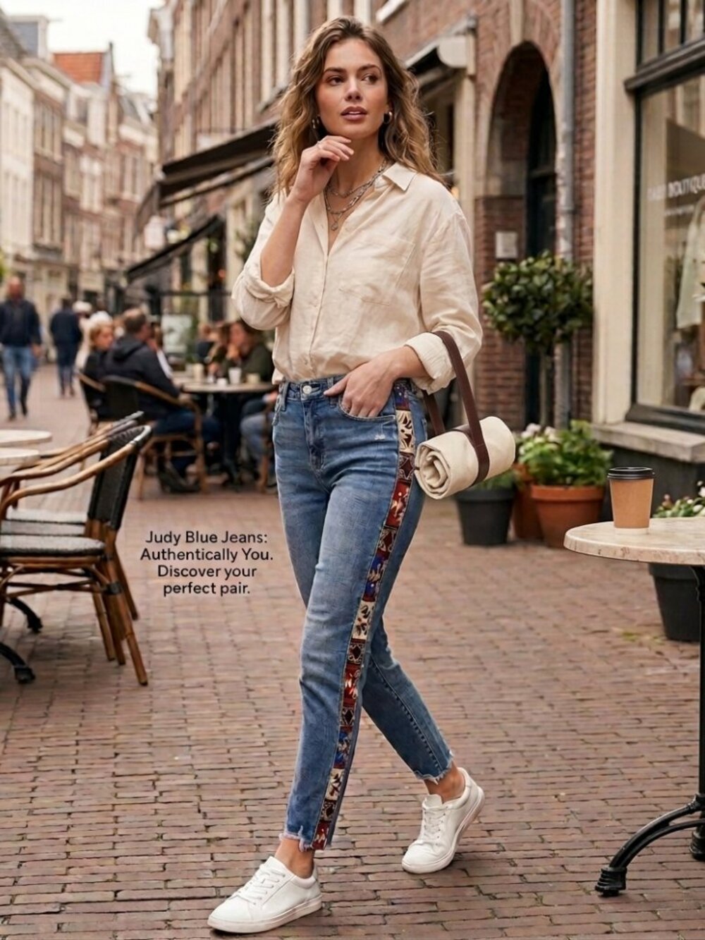 Judy Blue Jeans 9/29 Skinny Aztec Trim Distressed Stretch Denim Curve Hugging